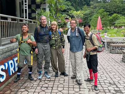 Start for a jungle trip Start Jungle Trekking
